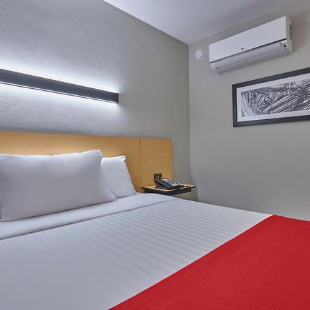 ซิตี้ เอ็กซ์เพรส เอร์โมซิโย เอ็กซ์โป Hotel แอร์มอซิโญ ภายนอก รูปภาพ