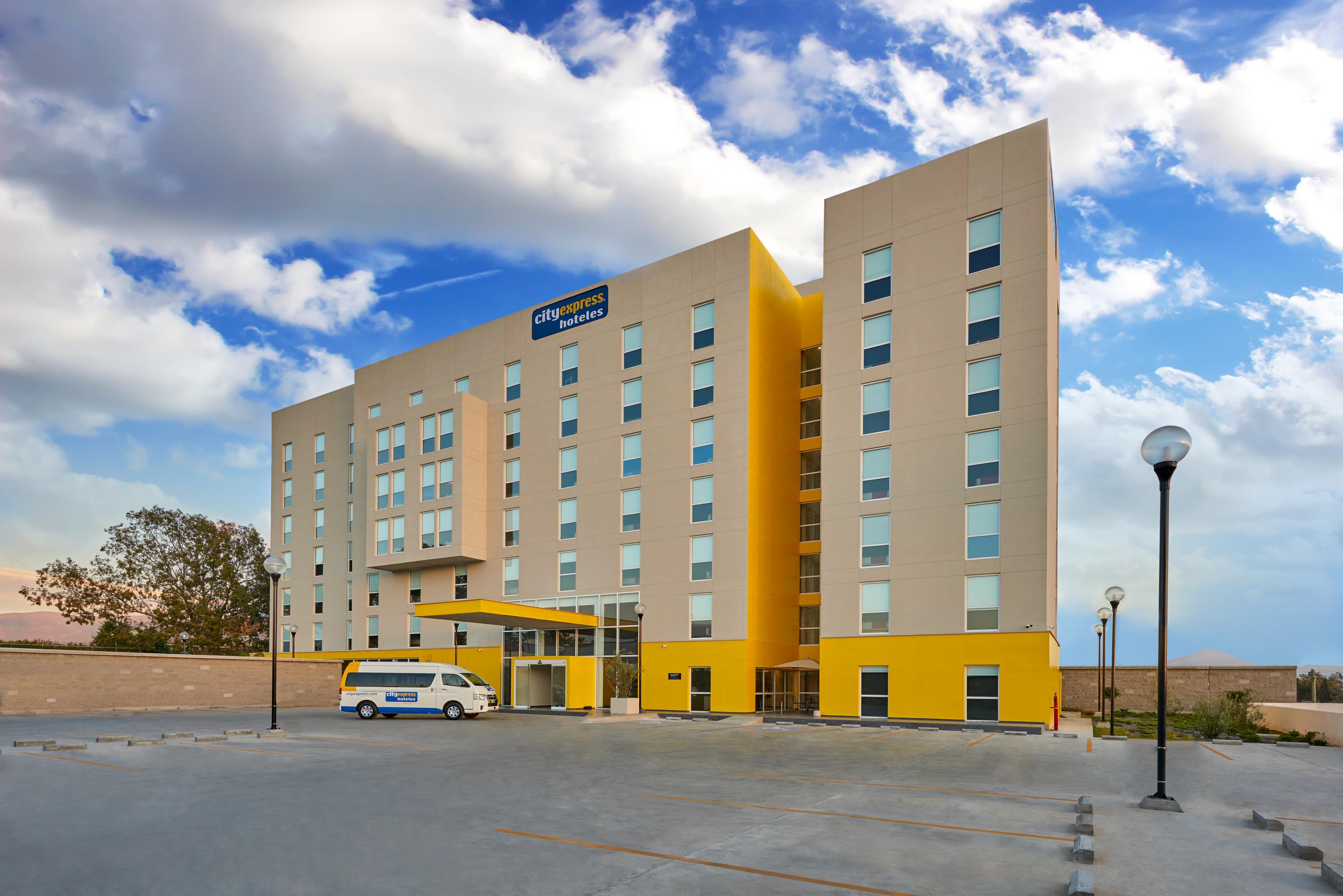 ซิตี้ เอ็กซ์เพรส เอร์โมซิโย เอ็กซ์โป Hotel แอร์มอซิโญ ภายนอก รูปภาพ